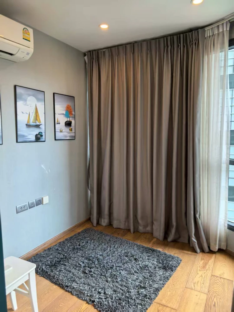 Urgent sale!! Condo Q Chidlom-Phetchaburi, 21st floor, beautiful unit, fully furnished, ready to move in. Reserve now!!