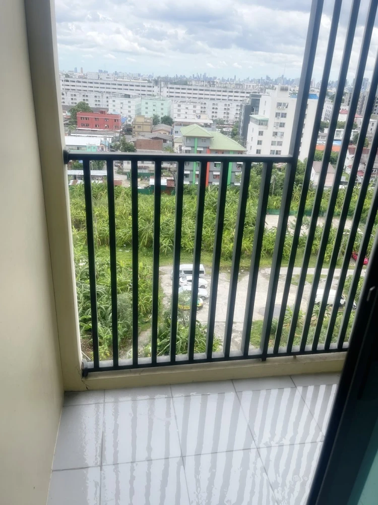 Urgent sale!! Condo Chivathai Kaset Nawamin, beautiful room, good location, convenient transportation, don't miss it!!