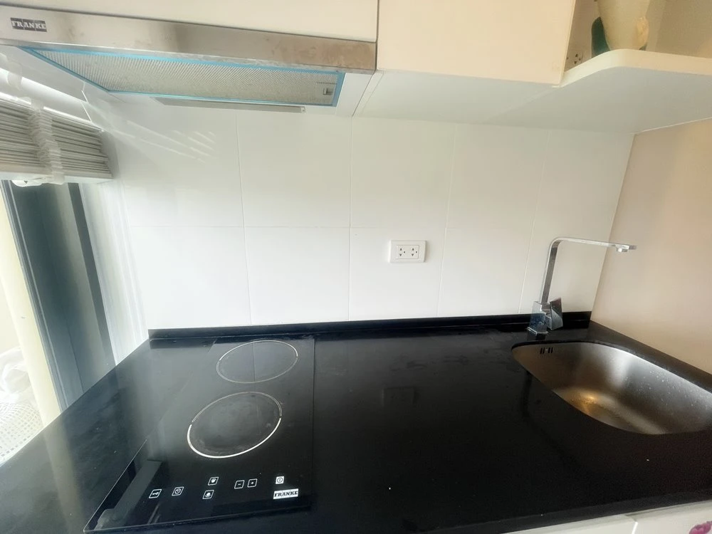 Urgent sale!! Condo Chivathai Kaset Nawamin, beautiful room, good location, convenient transportation, don't miss it!!