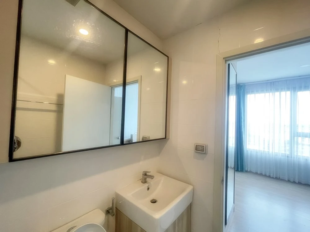 Urgent sale!! Condo Chivathai Kaset Nawamin, beautiful room, good location, convenient transportation, don't miss it!!