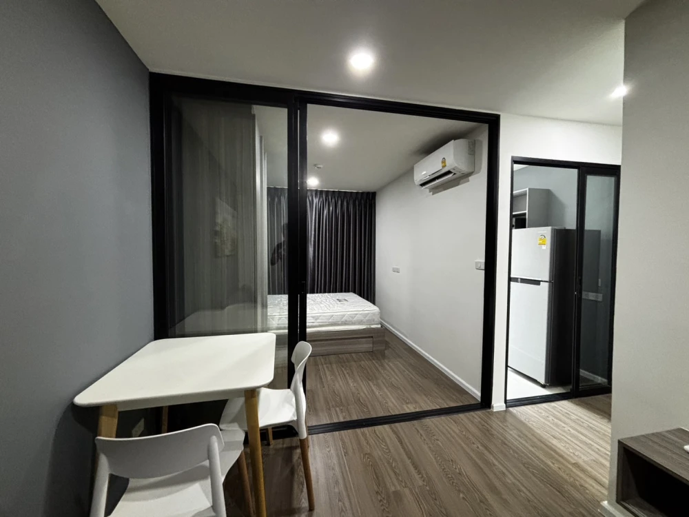 Urgent sale! The Origin Ramintra 83 Station condo. Clearly partitioned rooms. Affordable price. Own it today!