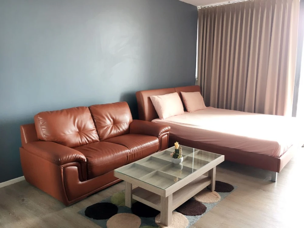 Urgent sale!! Condo The Issara Lat Phrao, 33rd floor, beautiful condo, good location, convenient transportation, hurry to book now!!