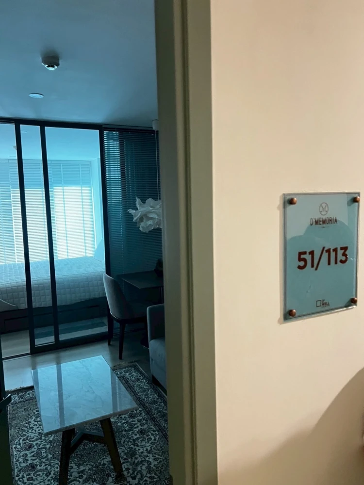 Urgent sale!! Condo D Memoria Phahonyothin 8, 8th floor, beautiful room, fully furnished, great price, ready to move in. Reserve now!!