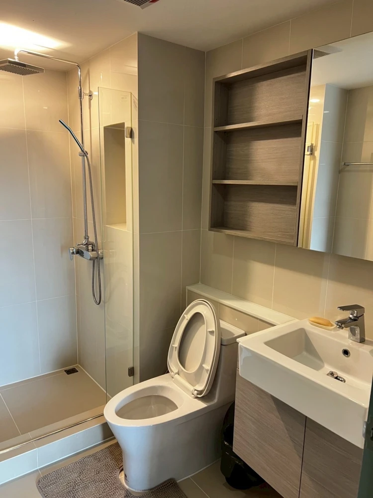 Urgent sale!! Condo D Memoria Phahonyothin 8, 8th floor, beautiful room, fully furnished, great price, ready to move in. Reserve now!!