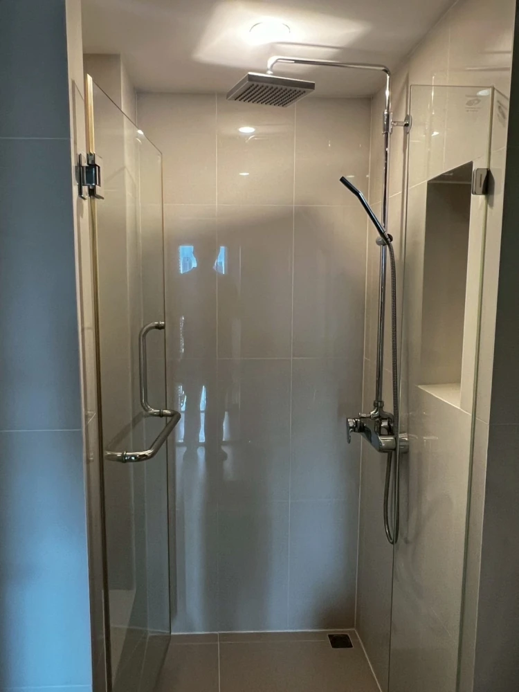 Urgent sale!! Condo D Memoria Phahonyothin 8, 8th floor, beautiful room, fully furnished, great price, ready to move in. Reserve now!!