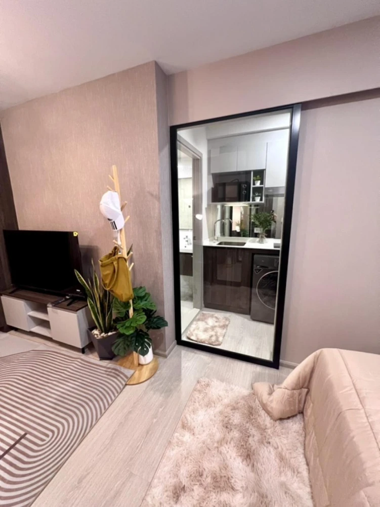 Urgent sale!! Condo New Core Kukot Station, 3rd floor, Building A, BTS view, fully furnished condo, ready to move in, don't miss it!!