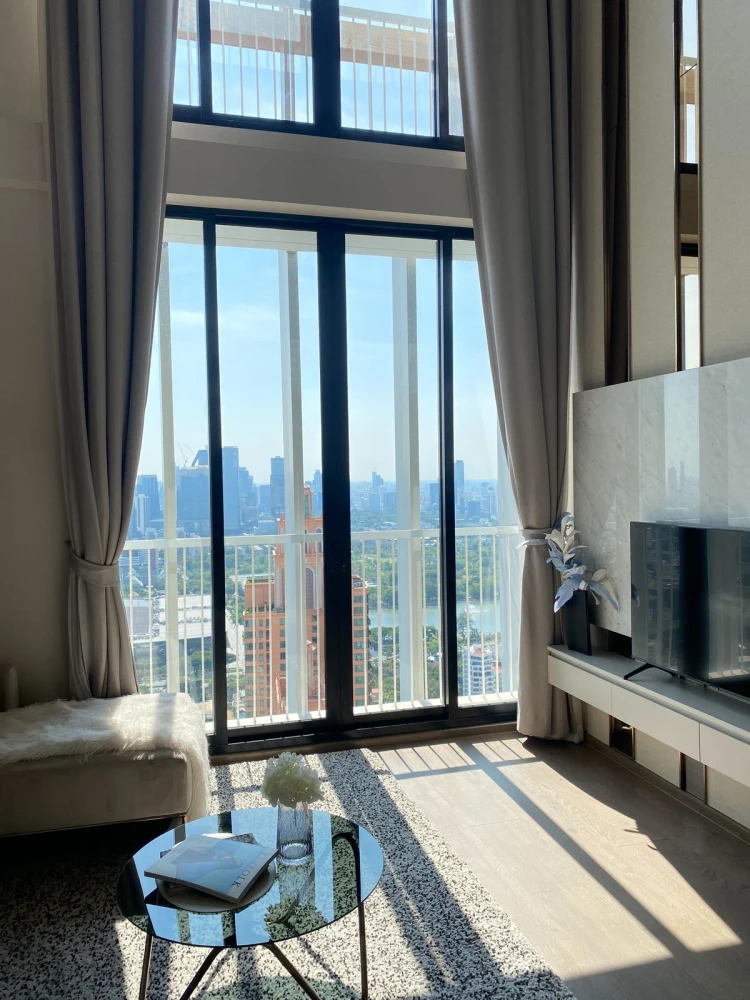 Urgent sale!! Condo Park 24 Origin Phrom Phong 45th floor, condo in the heart of Sukhumvit, near BTS Phromphong, ready to move in, book now!!