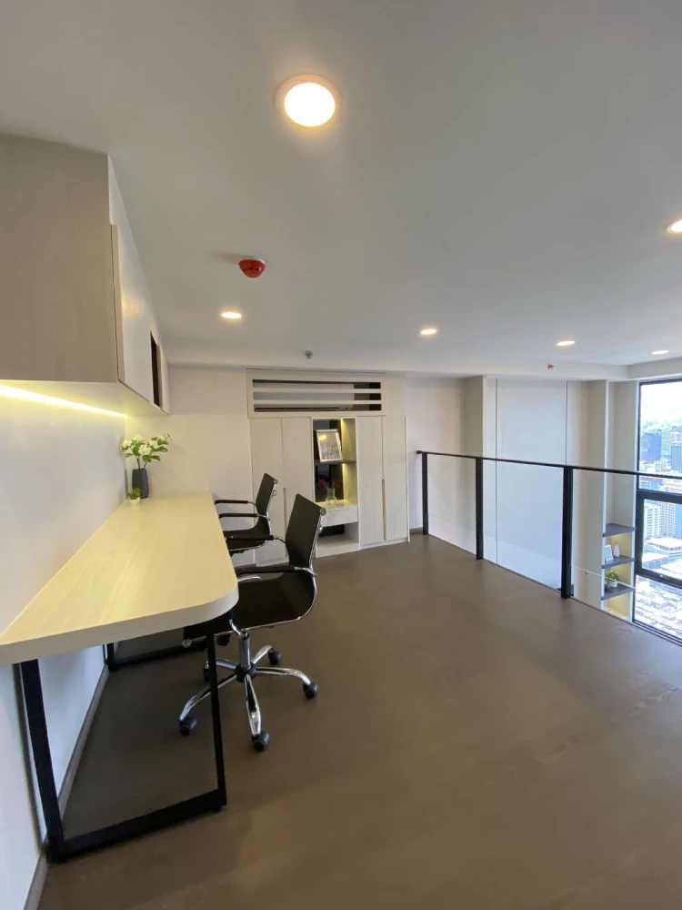 Urgent sale!! Condo Park Origin Chula Samyan, fully furnished, ready to move in, good price, book now, don't miss it!!
