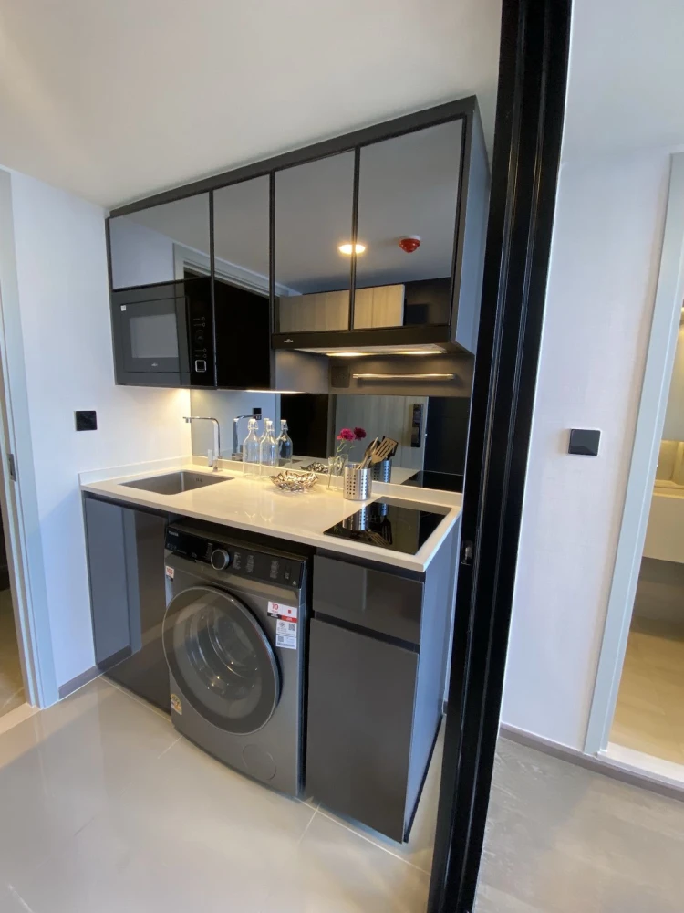 Urgent sale!! Condo Park Origin Chula Samyan, fully furnished, ready to move in, good price, book now, don't miss it!!