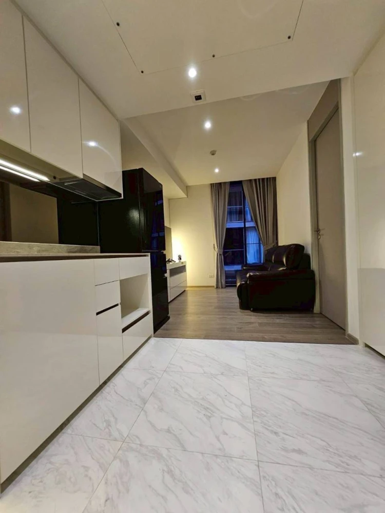 Urgent sale!! Finn Asoke Condo, 3rd floor, Building B, fully furnished, ready to move in. Don't wait! Reserve now!!