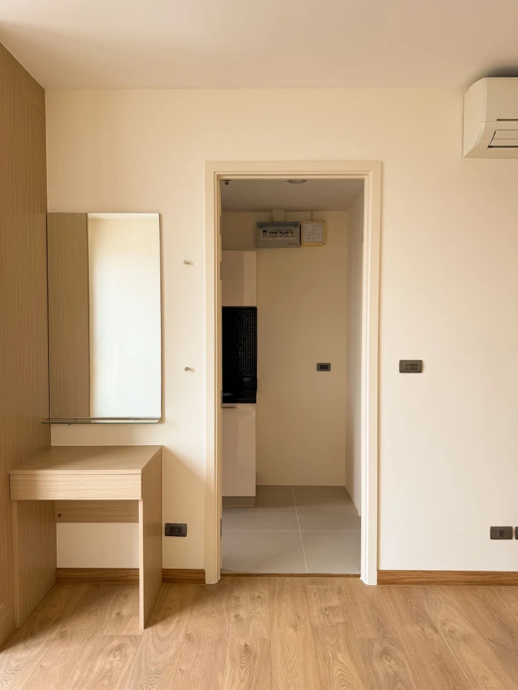 For sale, for rent!! Condo Fuse Sathorn-Taksin, 15th floor, open view, good view, good price, ready to move in, hurry up and book now!!