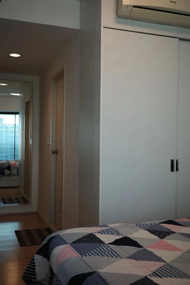 Urgent sale!! Condo Fuse Mobius Ramkhamhaeng Station, 23rd floor, Building B, swimming pool view, beautiful room, good price, don't miss it!!