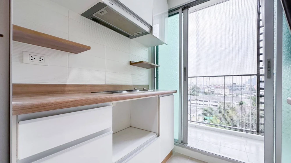 Urgent sale!! Condo U Delight @ On Nut Station, 6th floor, beautiful room, full facilities, hurry to book now!!