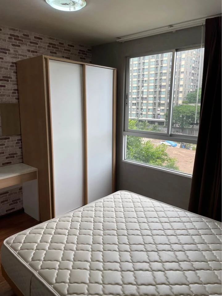 Urgent sale! Condo U Hua Mak Station, room with good wallpaper, great price, come and reserve today.