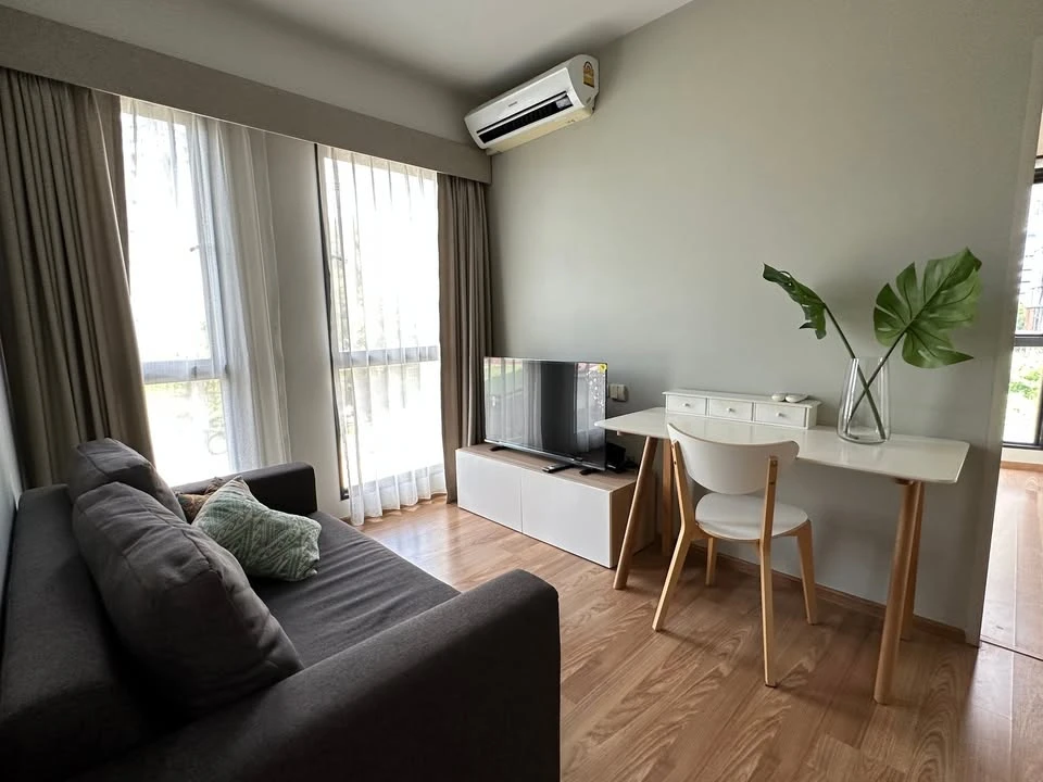 Urgent Sale!! Condo Unio Sukhumvit 72, 3rd Floor, Building E, Corner Unit, Beautiful Unit, Fully Furnished, Ready to Move In! Don't Miss Out!!
