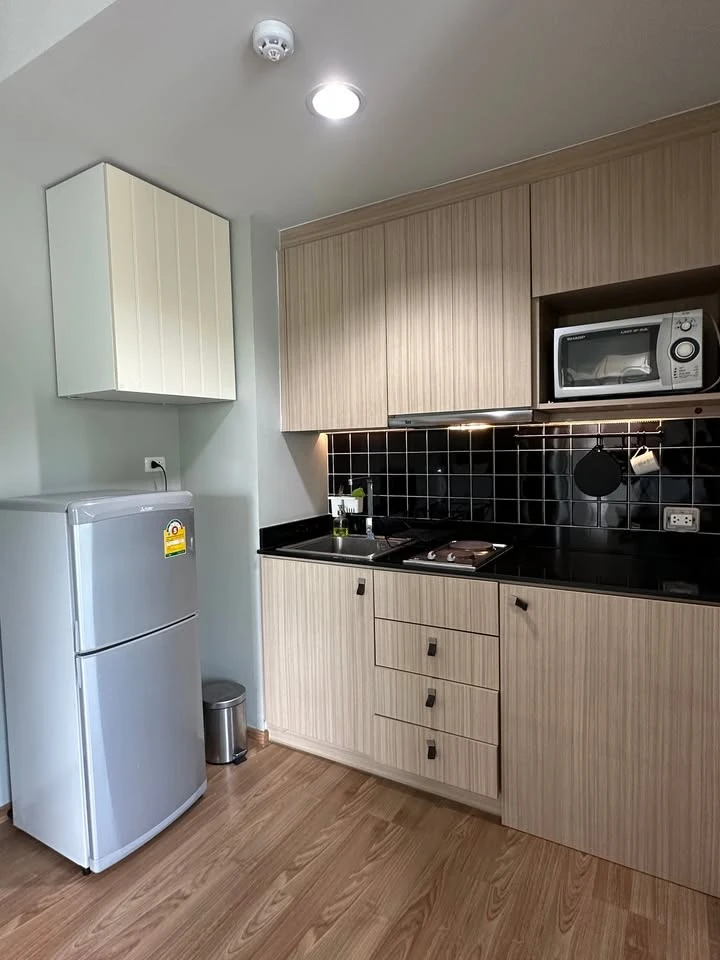 Urgent Sale!! Condo Unio Sukhumvit 72, 3rd Floor, Building E, Corner Unit, Beautiful Unit, Fully Furnished, Ready to Move In! Don't Miss Out!!