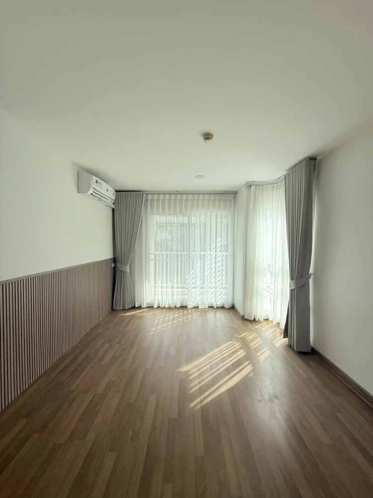 Urgent sale! Condo U Sabai Rama 4 - Kluai Nam Thai, empty room, not too expensive. Those who want to decorate their room, hurry and reserve it.
