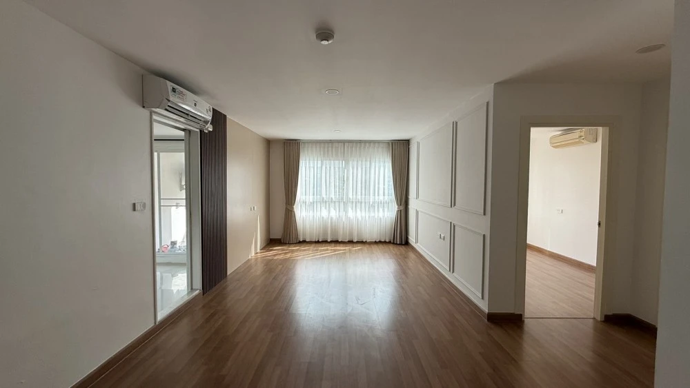Urgent sale! Condo U Sabai Rama 4 - Kluai Nam Thai, empty room, not too expensive. Those who want to decorate their room, hurry and reserve it.
