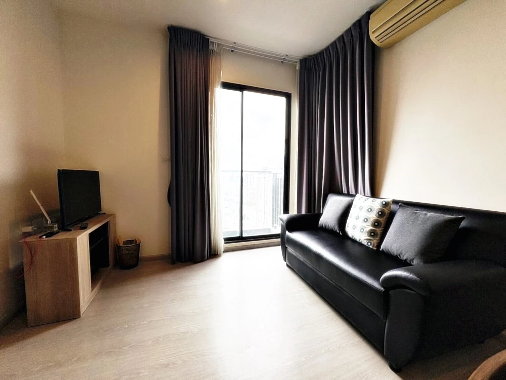 Urgent Sale!! Rhythm Asoke Condo, 31st Floor, New, Beautiful, Modern, High Floor, Quiet. Don't miss out! Reserve now!!