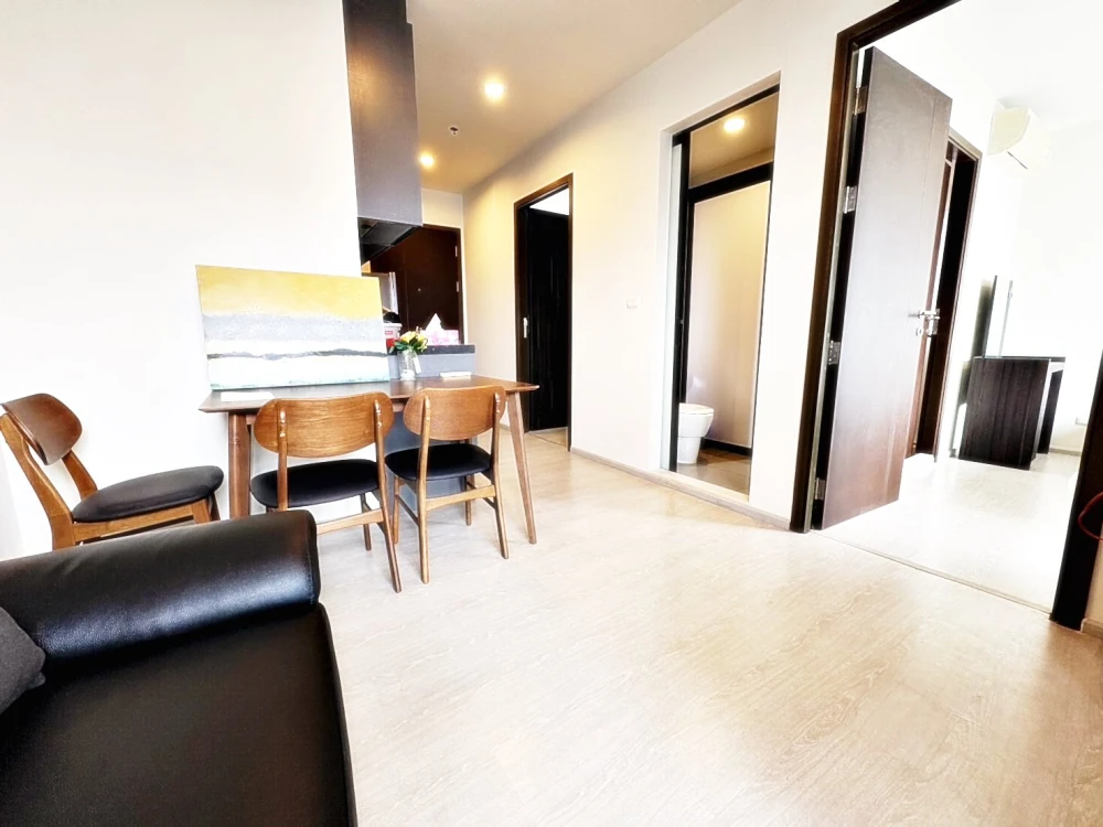Urgent Sale!! Rhythm Asoke Condo, 31st Floor, New, Beautiful, Modern, High Floor, Quiet. Don't miss out! Reserve now!!