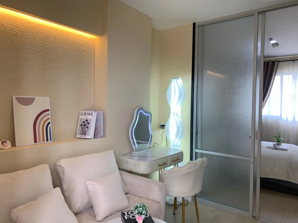 Urgent sale!! Lumpini Condo Town Ramintra - Nawamin, 14th floor, ready to move in, corner room, convenient transportation, book now!!