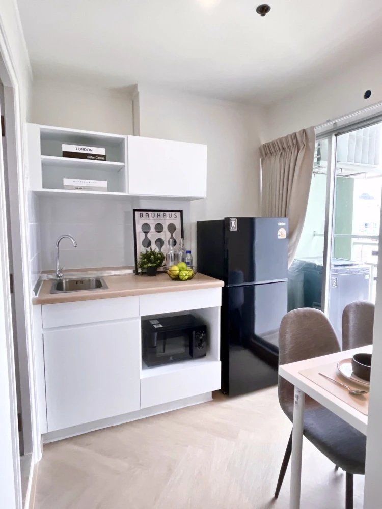 Urgent sale!! Lumpini Park Rama 9-Ratchada Condo, 7th floor, Building A, beautiful unit, fully furnished, ready to move in. Don't miss out!!