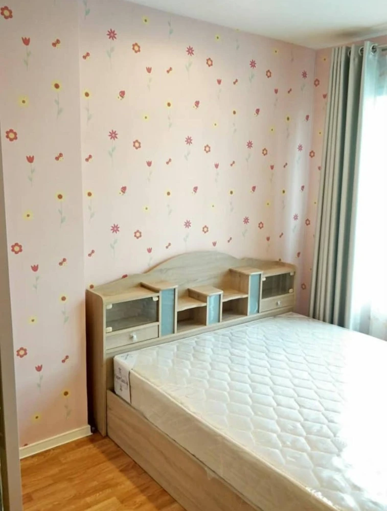 Urgent sale! Lumpini Mix Condo Theparak - Srinakarin, room with good wallpaper, reasonable price, buy now!