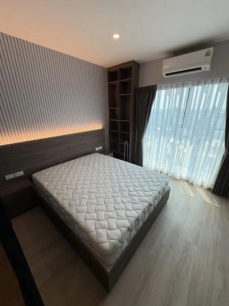 Urgent sale, Lumpini Ville Condo, Charan Fai Chai, beautiful room, fully built-in, ready to move in. If you don't buy it, you'll regret it.