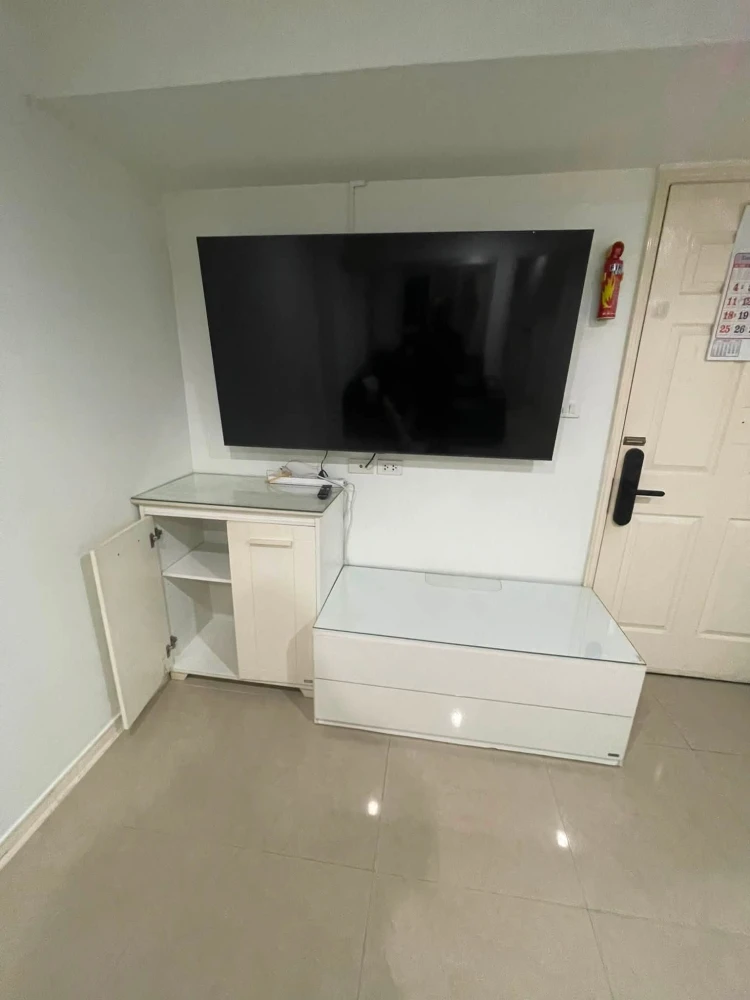Urgent sale! Lumpini Ville Ramkhamhaeng 44 condo. Spacious room with efficient use of space. Complete amenities. Buy now!