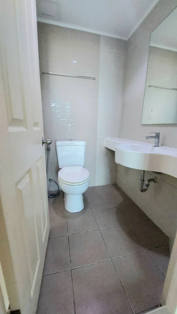 Urgent sale!! Lumpini Ville Rat Burana-Riverview condo, 28th floor, Building A, city view, fully furnished room, ready to move in, hurry and book now!