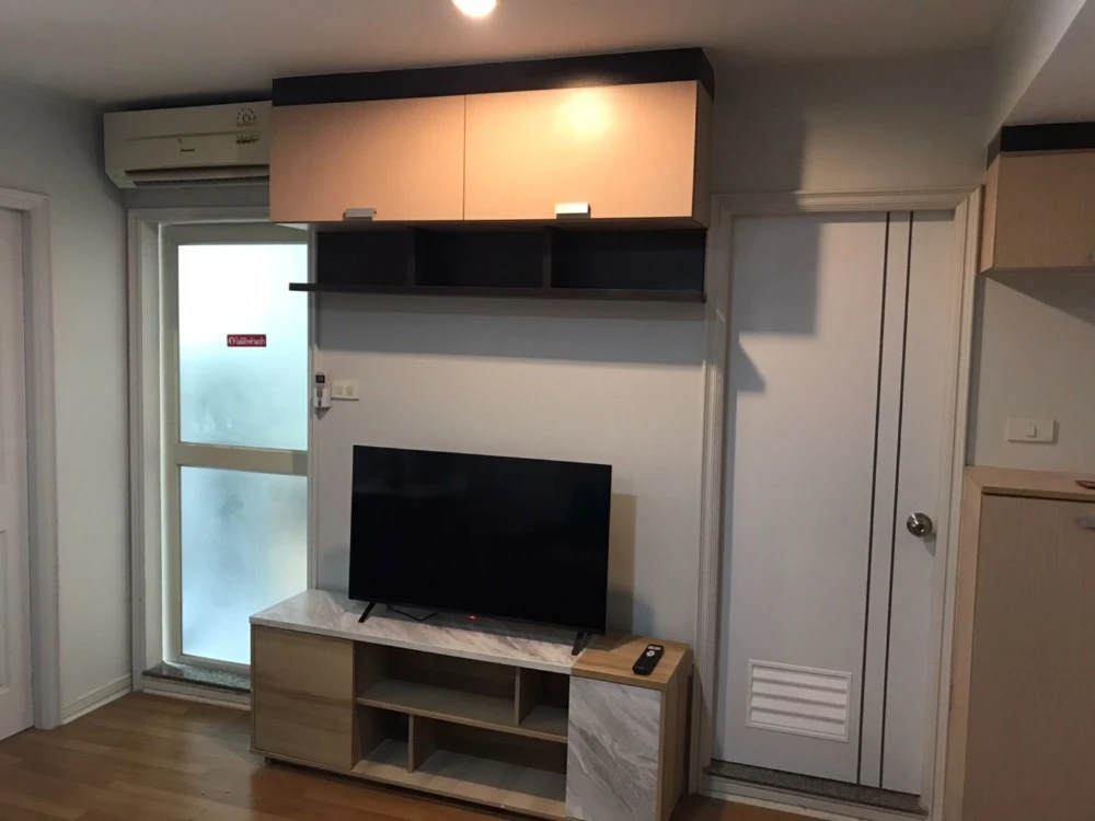 Urgent sale!! Lumpini Place Condo, Ratchada - Tha Phra, 26th floor, Building B, beautiful room, full facilities, hurry to book now!!