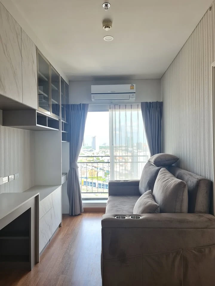 Urgent sale!! Lumpini Place Ratchada-Sathorn Condo, 27th floor, beautiful room, fully furnished, ready to move in. Don't miss out!!