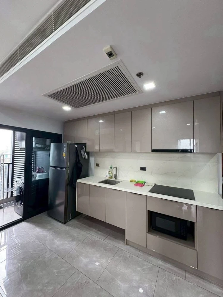 Urgent sale!! Condo One Nine Five Asoke-Rama 9, 35th floor, fully furnished, ready to move in. Reserve now!!
