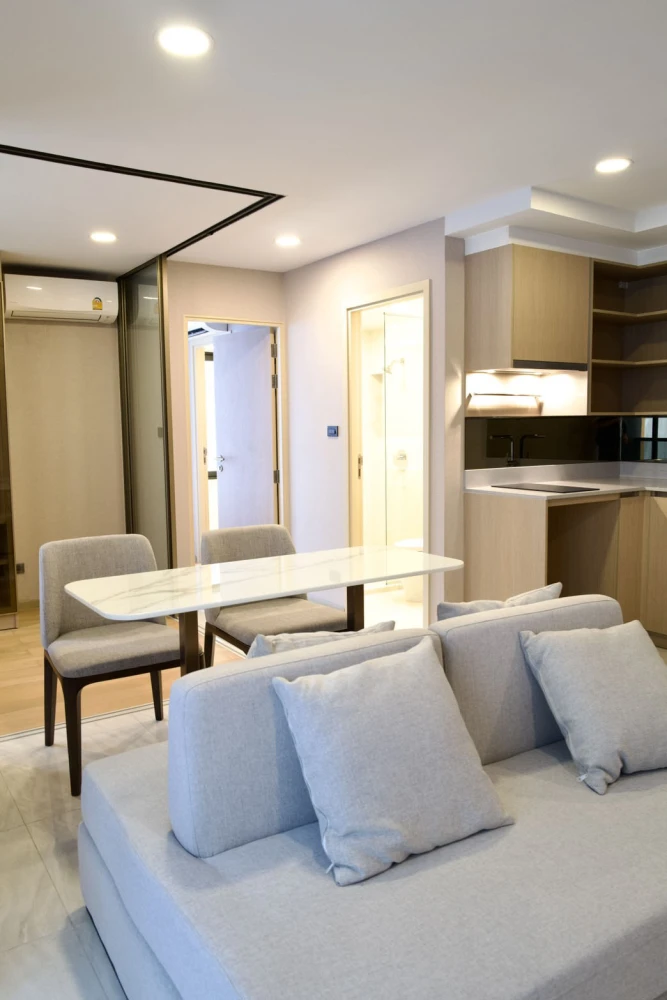Urgent sale!! Walden Asoke Condo, 4th floor, fully furnished, good price, ready to move in, hurry up and book now!!