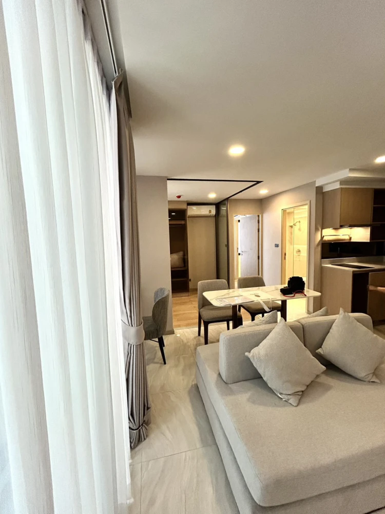 Urgent sale!! Walden Asoke Condo, 4th floor, fully furnished, good price, ready to move in, hurry up and book now!!