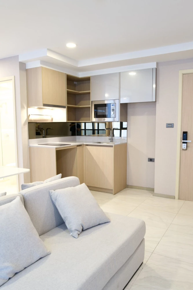 Urgent sale!! Walden Asoke Condo, 4th floor, fully furnished, good price, ready to move in, hurry up and book now!!