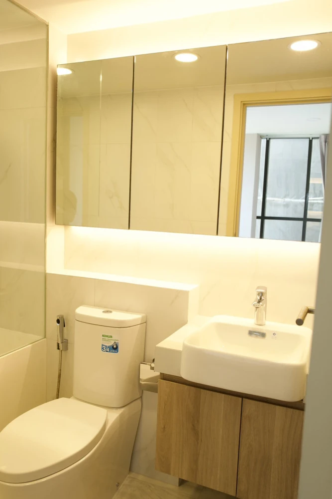 Urgent sale!! Walden Asoke Condo, 4th floor, fully furnished, good price, ready to move in, hurry up and book now!!