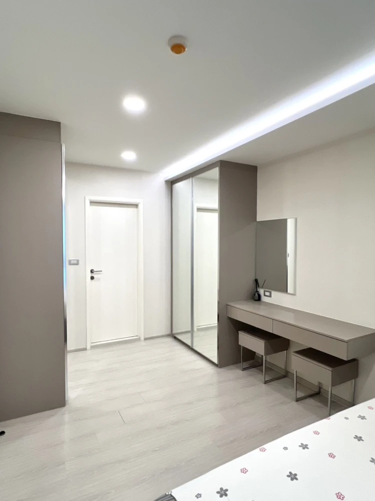 ขายด่วน!! คอนโด วีธารา สุขุมวิท 36 ชั้น 1 ตึก A ห้องสวย เฟอร์นิเจอร์ครบ พร้อมเข้าอยู่ได้ทันที รีบจองเลย!!