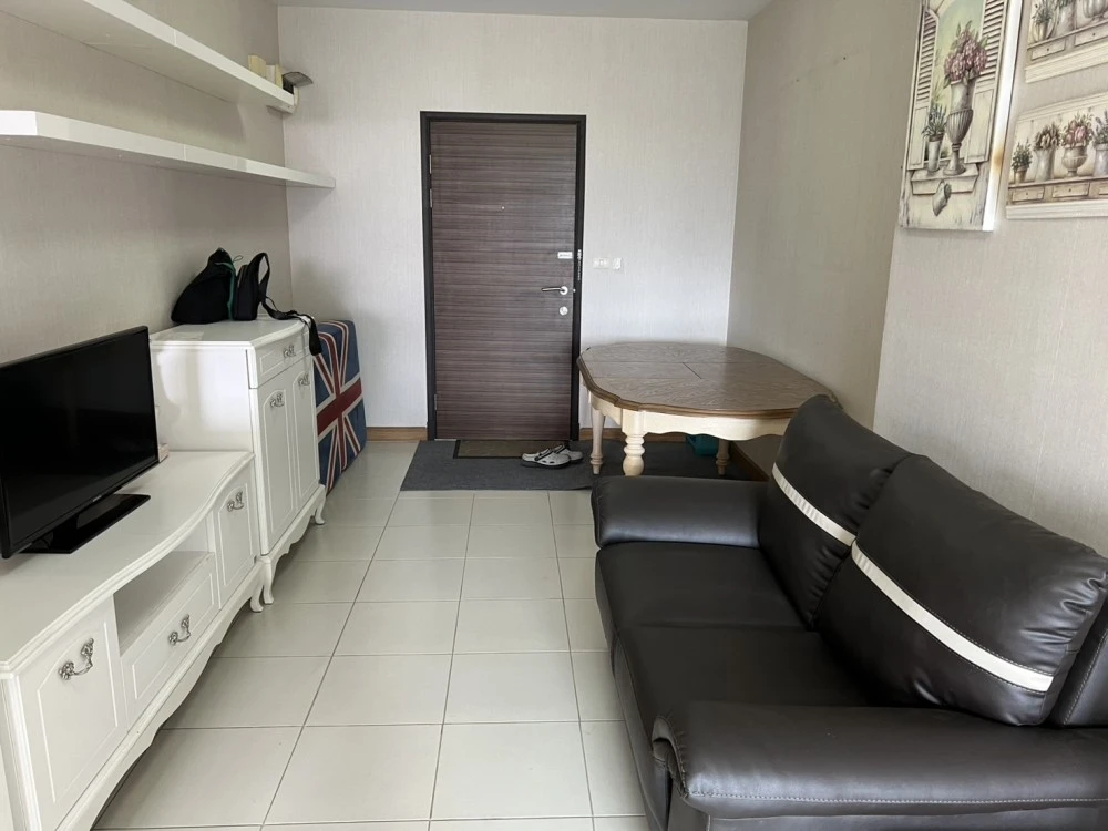 Urgent sale!! Condo Supalai Park Asoke-Ratchada, 6th floor, city view, fully furnished, ready to move in, don't miss it!!