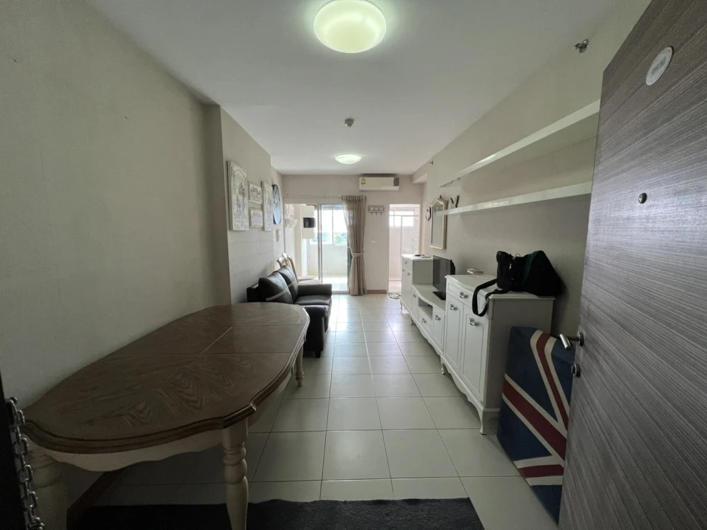 Urgent sale!! Condo Supalai Park Asoke-Ratchada, 6th floor, city view, fully furnished, ready to move in, don't miss it!!