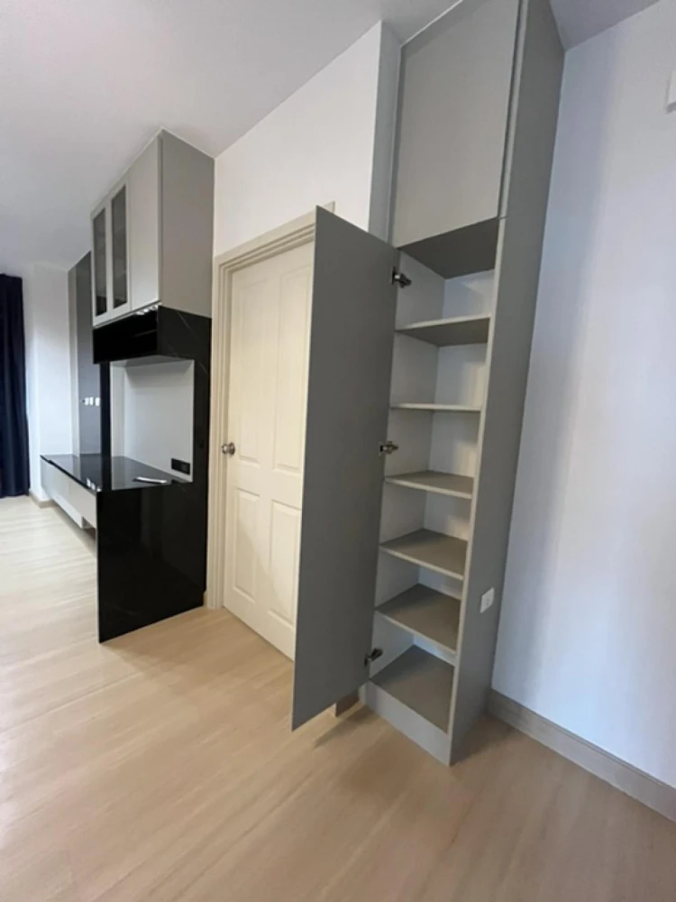Urgent sale!! Condo Supalai Loft, Krarai Station, 11th floor, beautiful room, good location, ready to move in, don't miss it!!