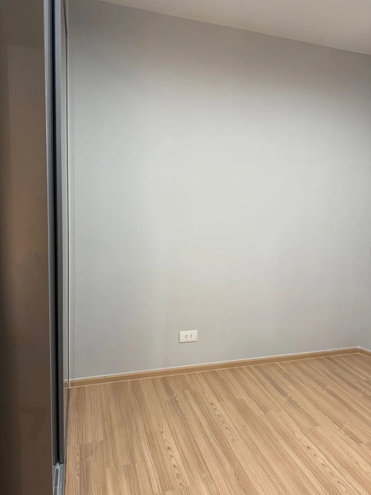 Urgent sale!! Condo Skyrise Avenue Sukhumvit 64, 27th floor, Building E, empty room, good price, ready to move in, hurry up and book now!!