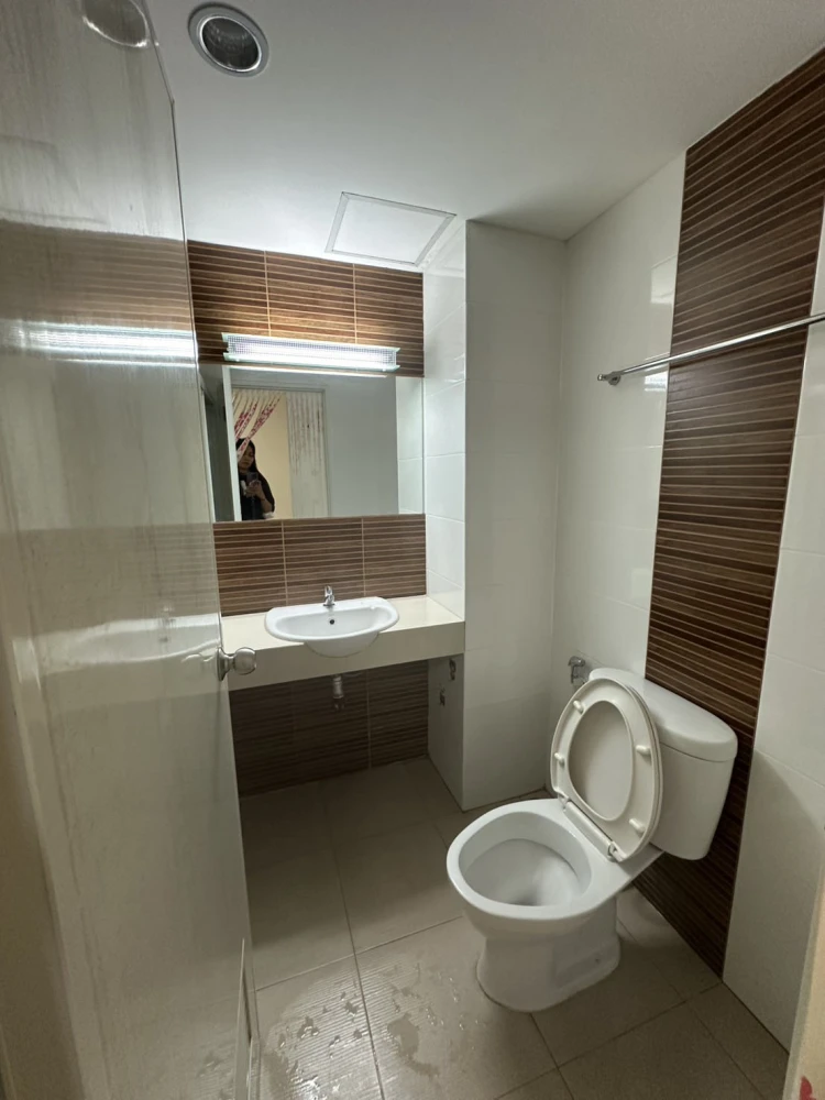 Urgent sale!! Saranville Condo @ Happyland Fully furnished, ready to move in, don't miss it!!