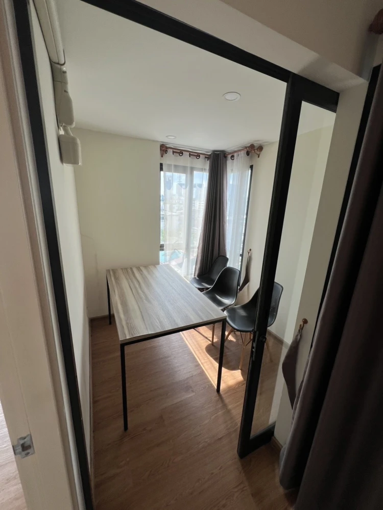 Urgent sale!! Condo Arise Ratchada 19, 7th floor, fully furnished, ready to move in. Don't miss out!!