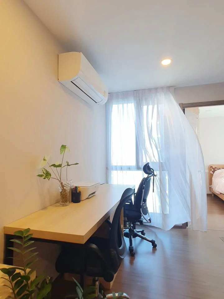 Urgent sale! Artisan Ratchada Condo, large room, comfortable, 19th floor, high view, great price, hurry and reserve now!