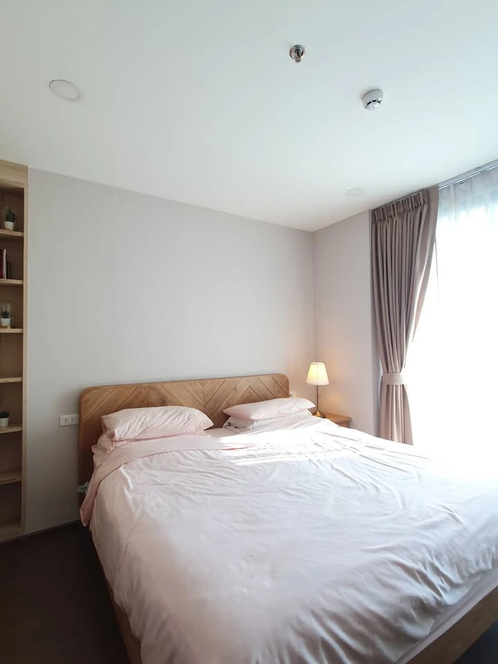 Urgent sale! Artisan Ratchada Condo, large room, comfortable, 19th floor, high view, great price, hurry and reserve now!
