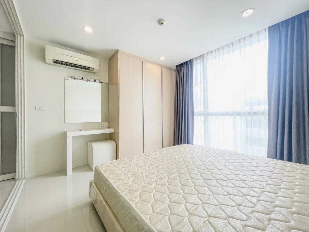 Urgent sale!! Element Srinakarin Condo, 7th floor, Building 6, open view, move in with your bags, don't miss out!!