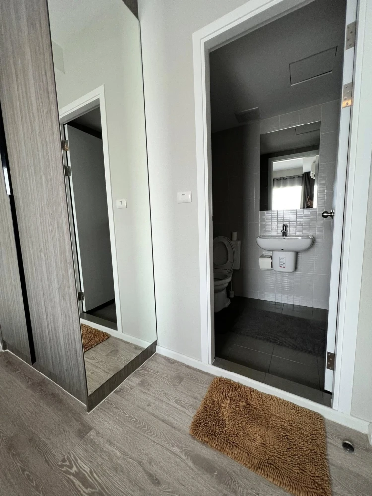 For sale or rent Kensington Sukhumvit-Theparak Condo, 19th floor, Building B, fully furnished, ready to move in immediately, don't miss it!!