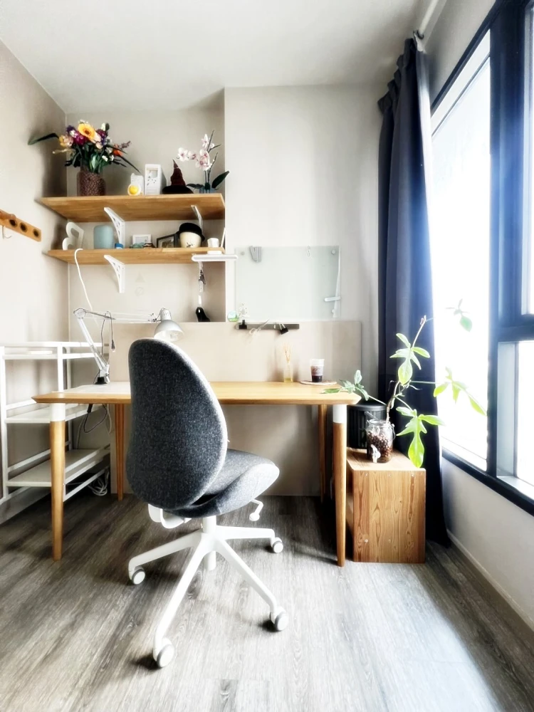 Urgent Sale!! Centric Ari Station Condo, 12A Floor, High-Rise Condo in the heart of Ari, near BTS, cafes, and restaurants. Reserve now!!