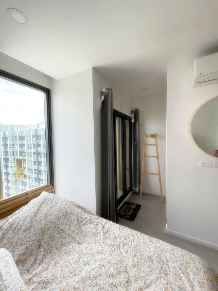 Urgent sale!! Condo Denim Chatuchak, 20th floor, Building A, decorated in Muji style, very livable, fully furnished, ready to move in, don't miss out!